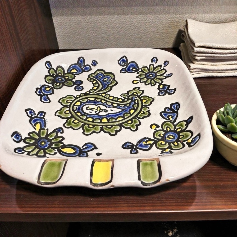 Vintage Italy 505 handpainted ceramic ashtray, trinket dish, jewelry tray Rustic
